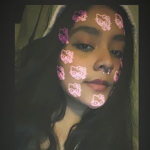 Meet your Posher, Yuliza